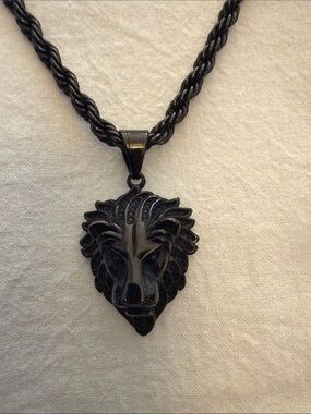 Black Lion Head Pendant Necklace New Unisex